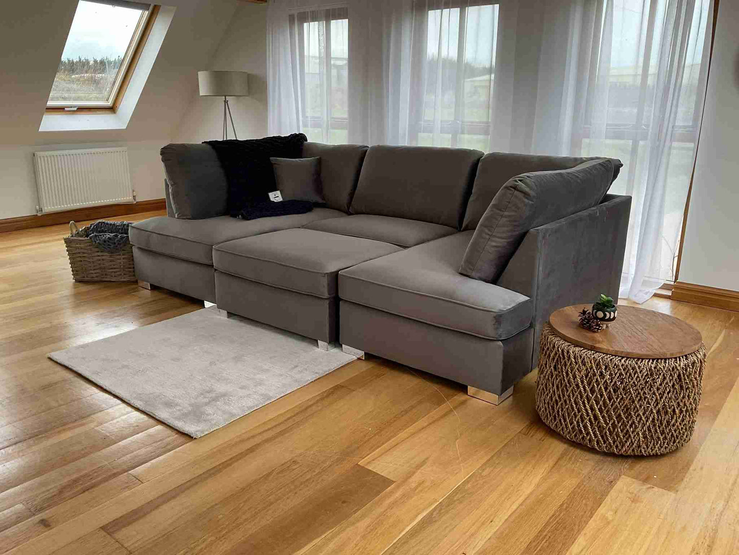 Carnaby Cinema U-Shape Sofa Plush Grey