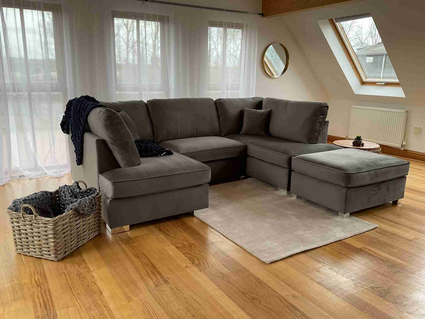 Carnaby Cinema U-Shape Sofa Plush Grey