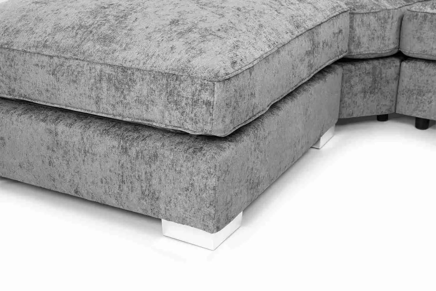 Bishop Alaska Platinum Fullback U-Shape Sofa