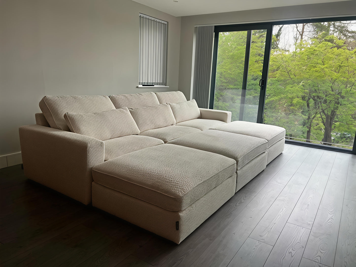 Mini U-Shaped Sofa in Cream with Footstool – Comfortable Modular Seating for Modern Living Room