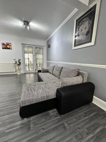 Berlin Universal Corner Sofa Bed with Storage – Grey Black – Left or Right Facing – Modern Convertible Sofa Bed UK