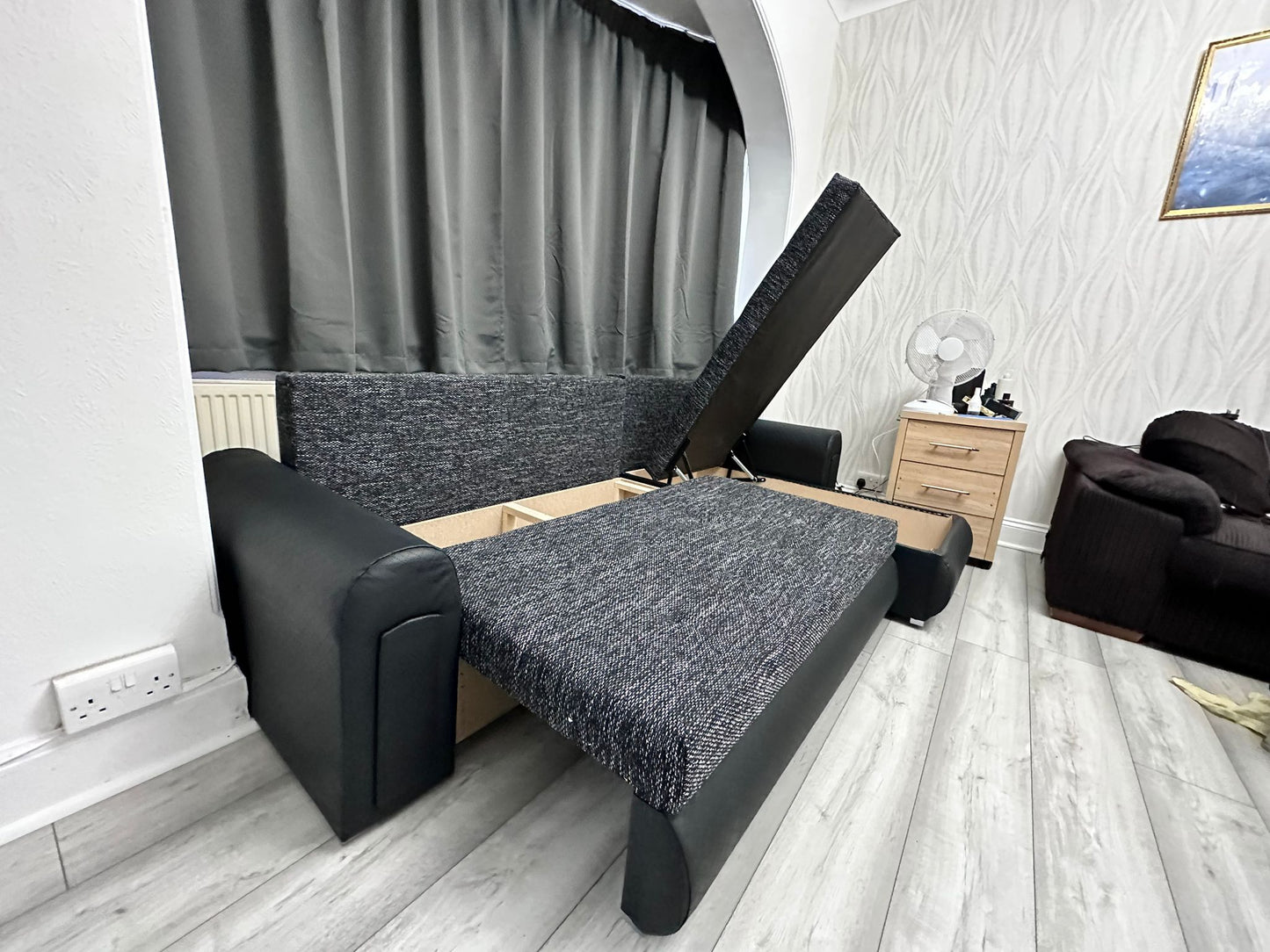 Berlin Universal Corner Sofa Bed with Storage – Black – Left or Right Facing – Modern Space-Saving Design